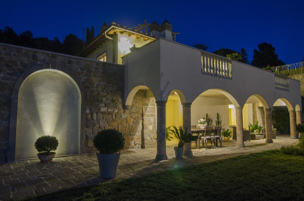 לונדה Villa Caiano - Luxury In Tuscany מראה חיצוני תמונה